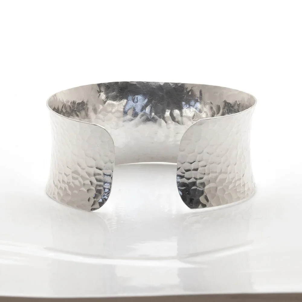 Vintage Sterling Silver Hammered Polish Wide Cuff Bracelet Stamped 925 - Picture 3 of 6